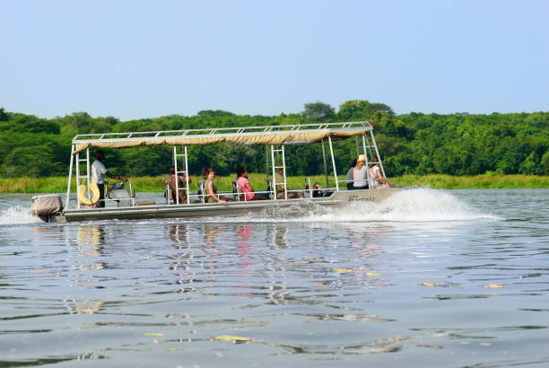 Boat Cruising safaris along Kazinga Channel