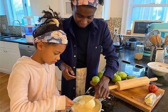 Ways to Create Family Food Traditions with Kids